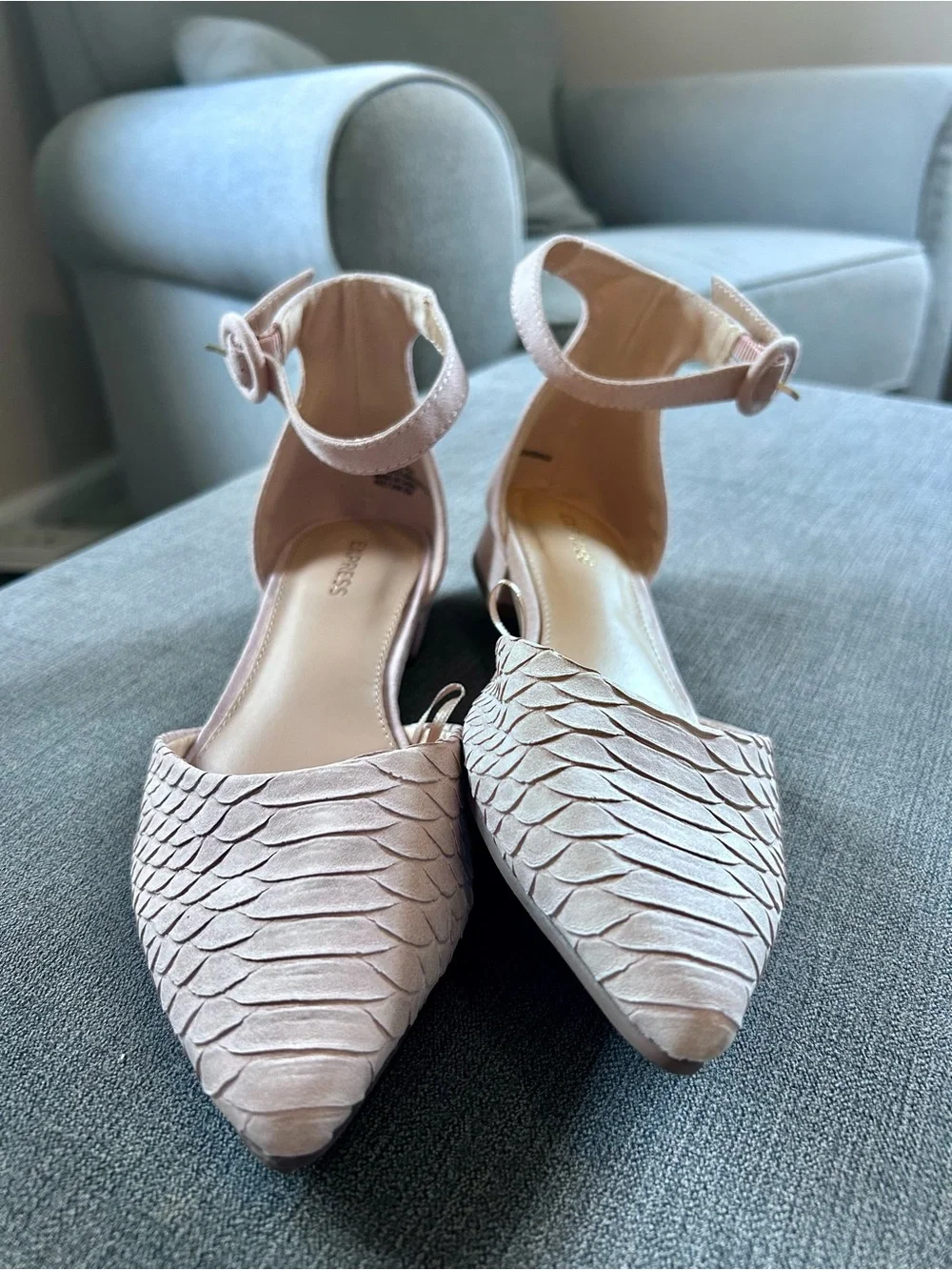 Express Blush Pink Snakeskin D’Orsay Ankle Strap Pointed Flats Size 7